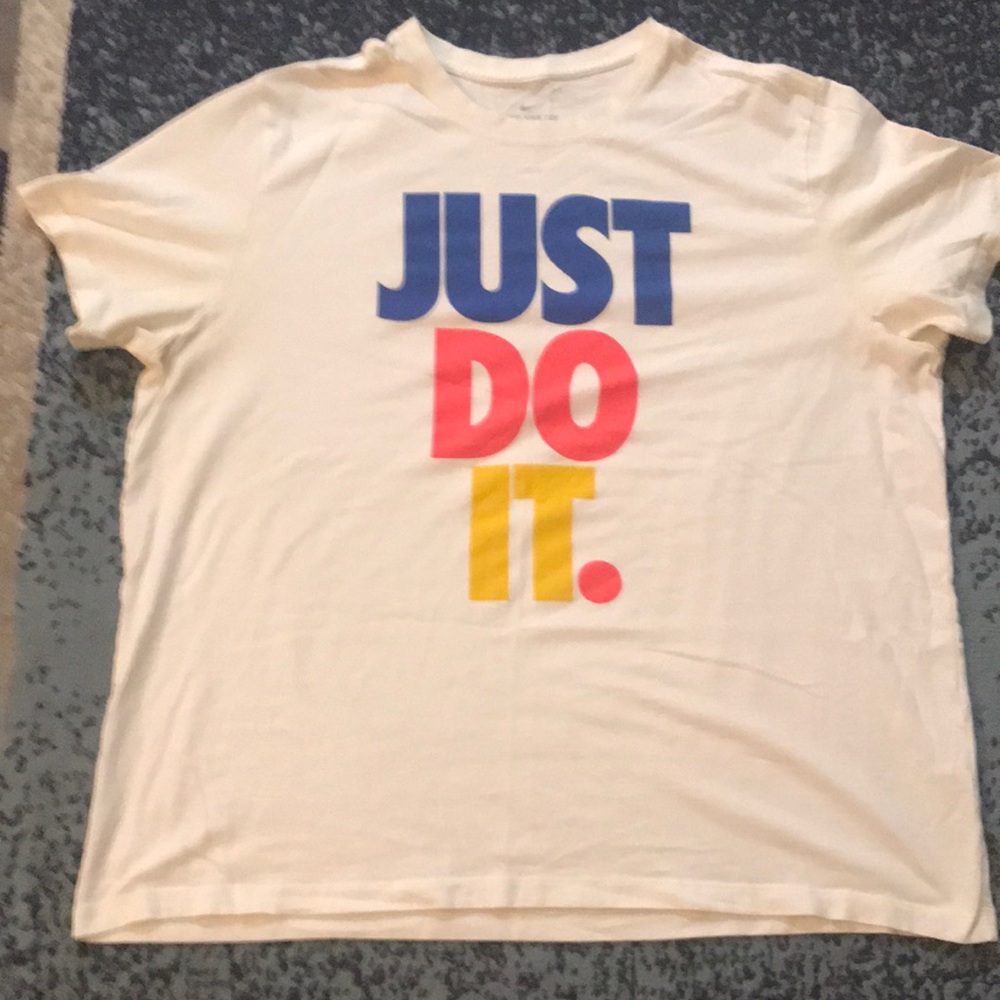 Like new Nike shirt